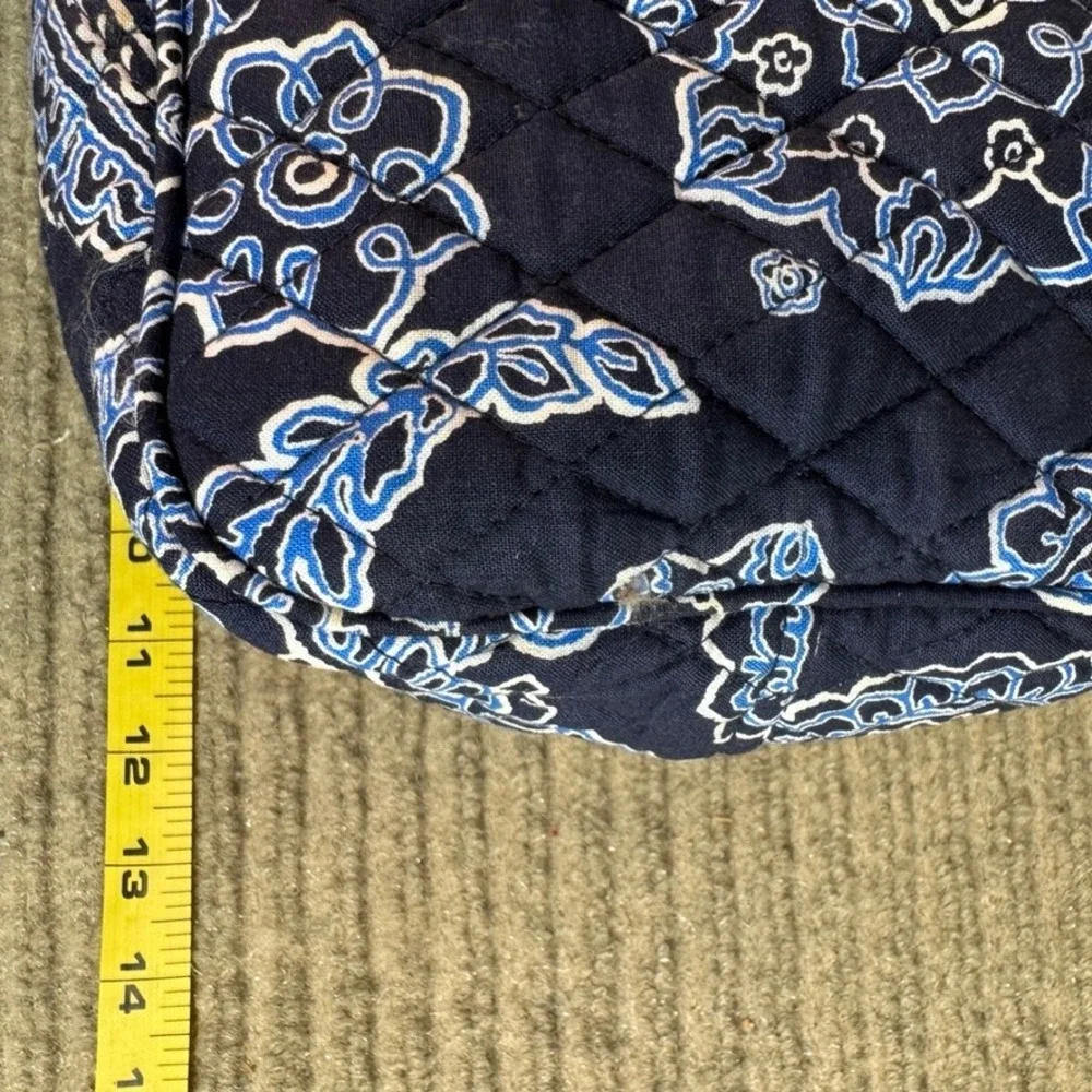 Vera Bradley Quilted Cotton Cosmetic Bag Navy Blue Paisley Travel Toiletry Case